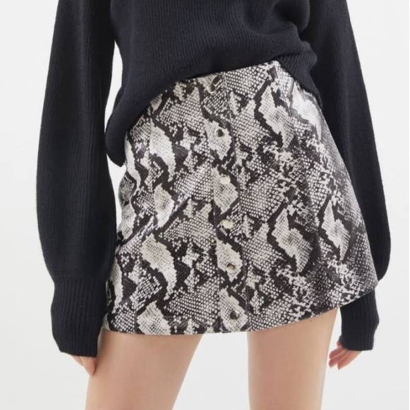 Urban Outfitters Dresses & Skirts - Urban Outfitters Button Up Skirt NWOT